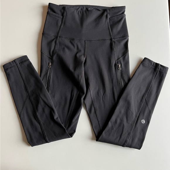 Lululemon Run: Ice Queen 7/8 Tight Black Size 4 - Picture 9 of 12